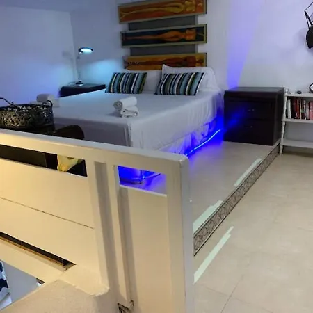 Piso Duplex En Puerto Deportivo, Wifi Y Ac Gaudy Apartment Sitges