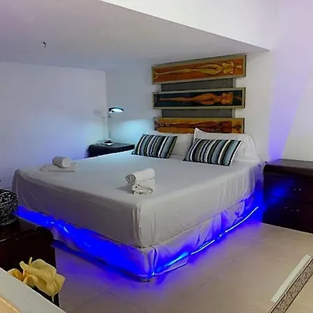 Apartment Piso Duplex En Puerto Deportivo, Wifi Y Ac Gaudy *