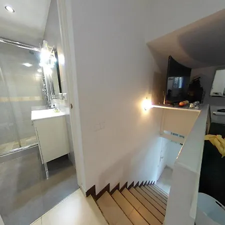 Piso Duplex En Puerto Deportivo, Wifi Y Ac Gaudy *